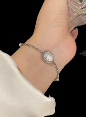 轻奢名媛风超闪锆石银色拉丝圆盘手链精致百搭冷淡风手环高端手饰