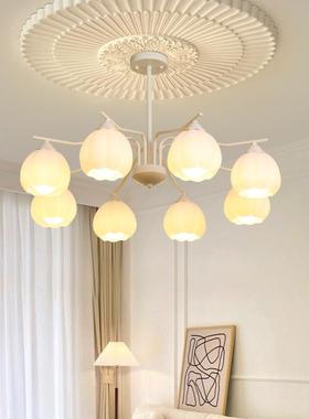 法式奶油风花苞吊灯现代简约浪漫温馨客厅灯中古餐厅卧室书房灯具
