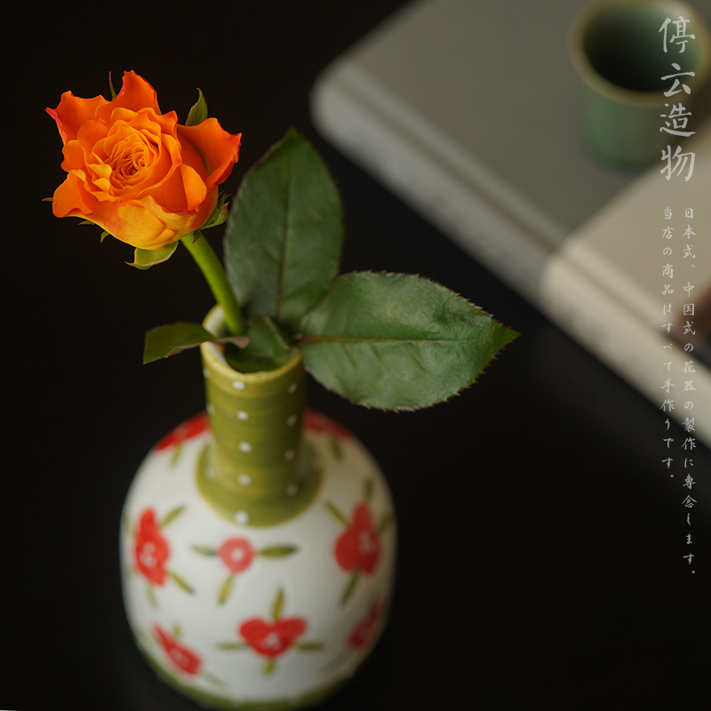 景德镇手绘陶瓷小花瓶复古插花花器家居客厅摆件喜庆新婚装饰品