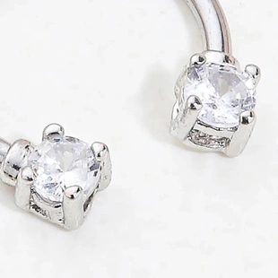 小众饰品满钻鼻环欧美流行字鼻钉个性女半圈鼻翼环百搭饰品