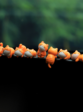 车载可爱欢乐小猫车内饰品汽车摆件中控台屏幕装饰减压2.024新款