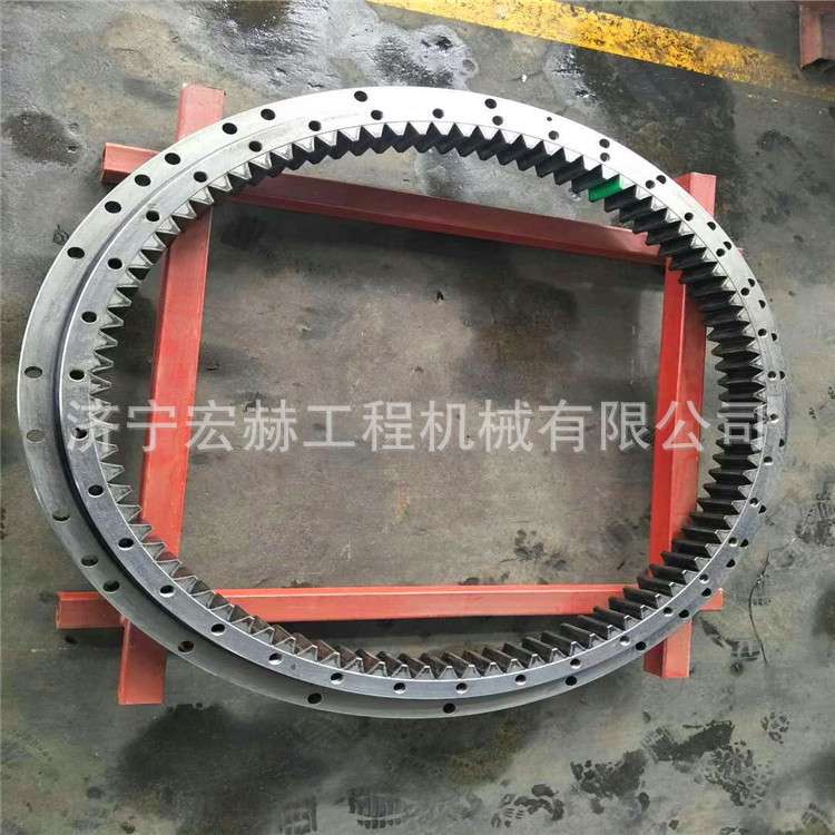 挖掘机底盘件EC55BLC EC60BLC EC140BLC链条 支重轮 引导轮 回转