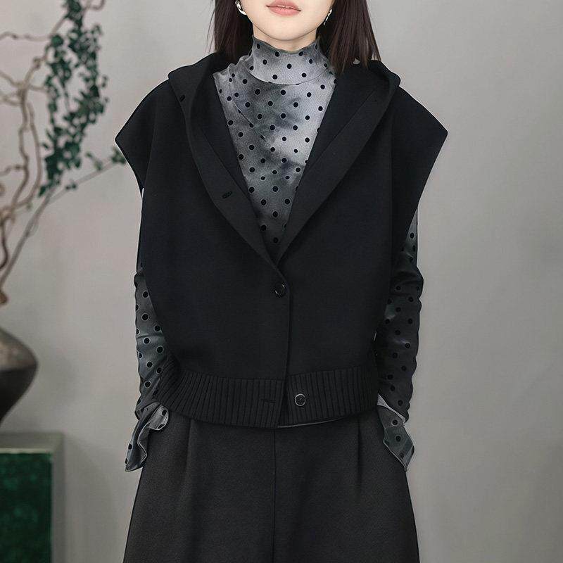好货设计感单排扣休闲连帽针织马夹女装春季新款v领黑色外穿马甲