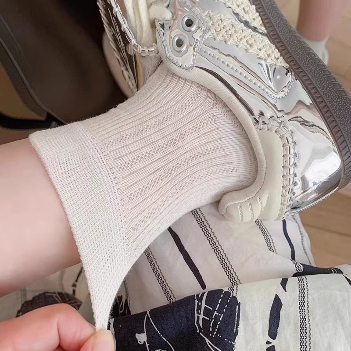 无骨芭蕾风袜子女中筒袜夏季薄款纯棉网眼透气抗起球白色夏天短袜