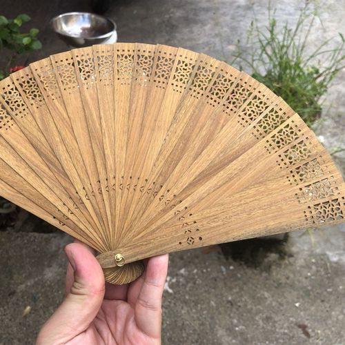小号绿檀木清香苏扇扇子檀香扇折扇镂空中国古风拍照古典摆件随身