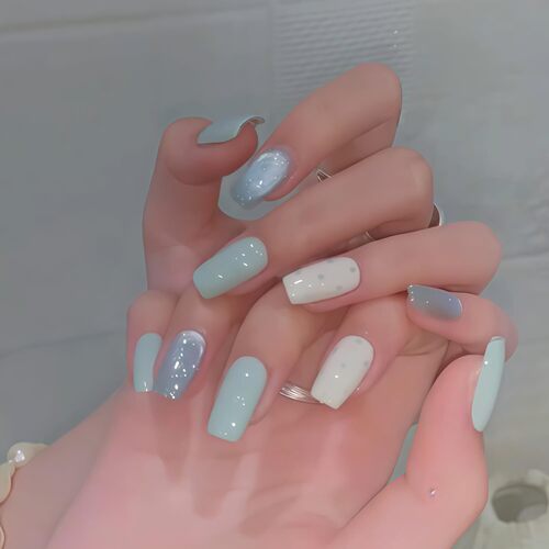 COLORHER蓝白渐变波点穿戴甲