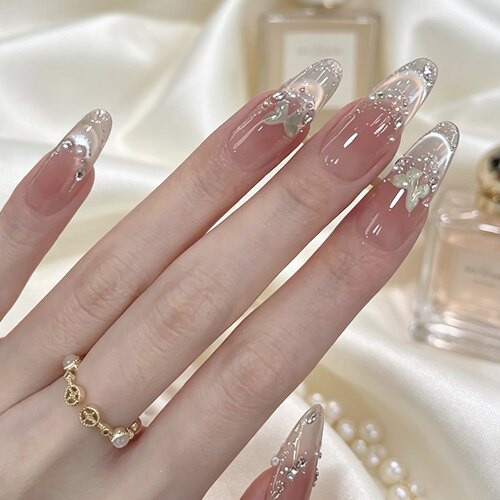 COLORHER水钻蝴蝶结杏仁穿戴甲