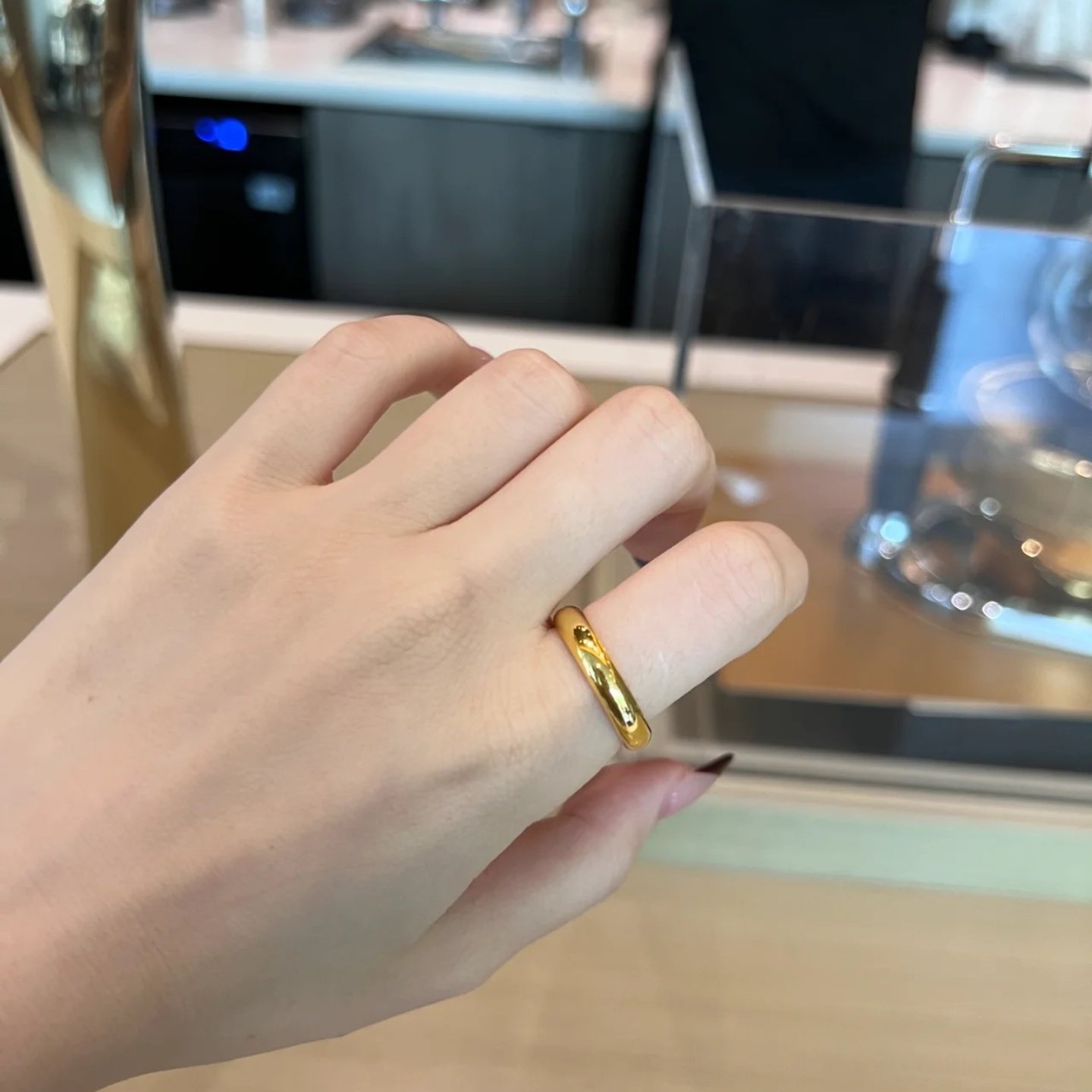 卡纯诗金店同款沙金仿真金亮面泥鳅背戒指男款高级感宽版食指戒