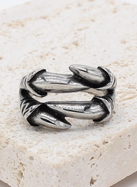 r1085 饰品 个性复古獠牙男士钛钢戒指