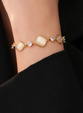 时尚方形锆石人造石款可调节手链气质手环轻奢高级感手饰