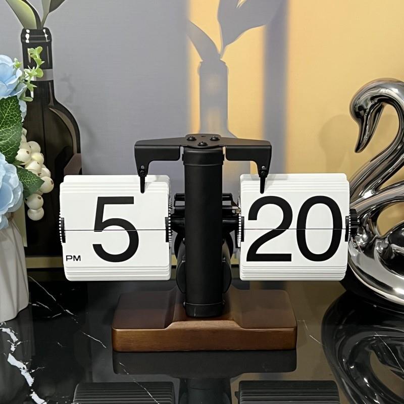 妙刻复古小天平自动翻页钟表经典欧式客厅桌面座钟工艺品单脚时钟