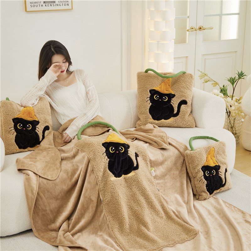 法莱绒抱枕毯子二合一办公室午休抱枕车用被子两用午睡盖毯枕头被