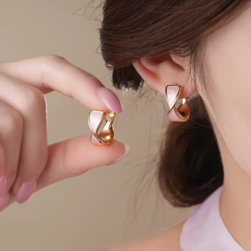 甜美小清新滴油扭曲圆形结耳扣简约时尚耳环轻奢高级感耳饰女