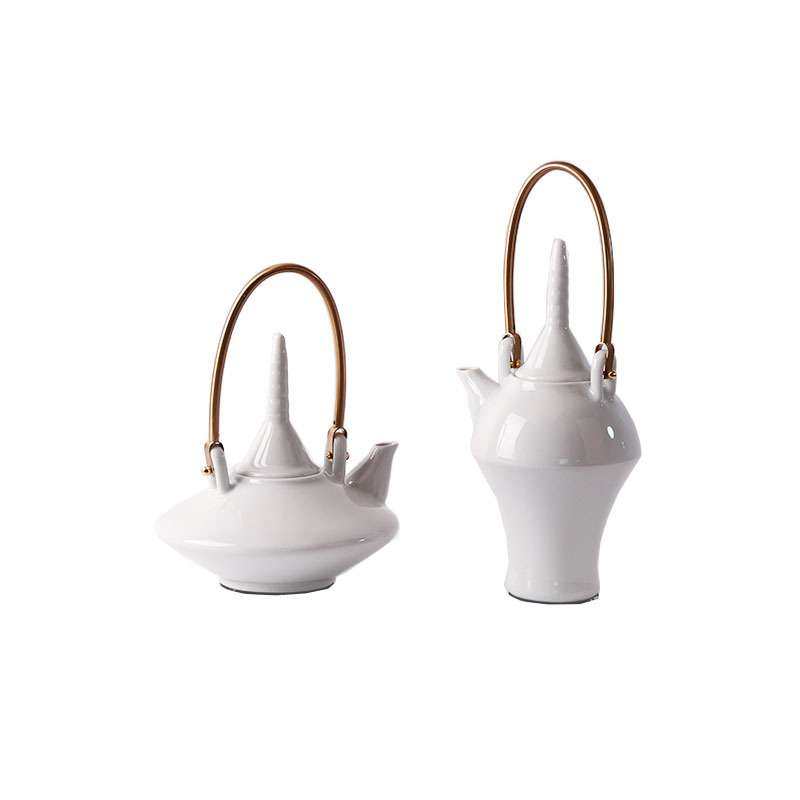 创意新中式白色陶瓷茶壶金属提梁摆件样板房酒店大堂茶室软装饰品