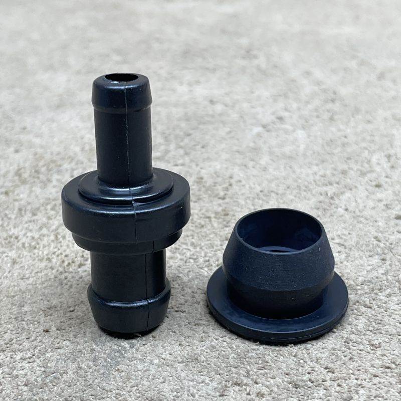 适用于长城哈弗H6H2M6H2SH6酷派腾翼C50气门室盖单向废气阀PCV阀