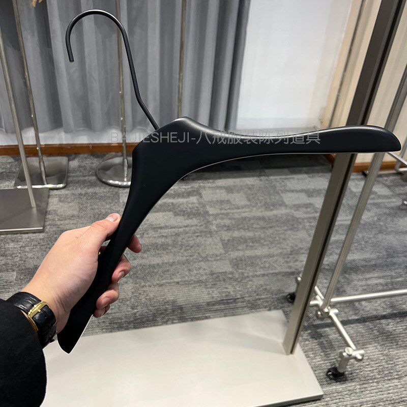 衣架服装店专用高档防滑无痕衣撑黑色哑光实木裤夹女装店榉木裤架