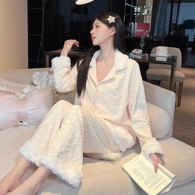 豹纹海岛绒睡衣女三件套