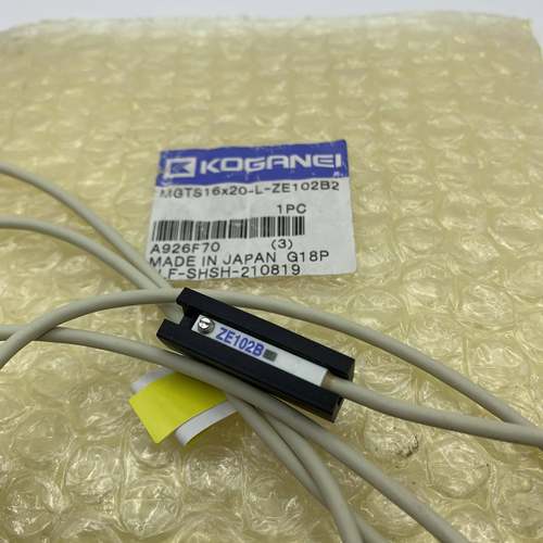 KOGANEI小金井 磁性开 关ZE135 ZE155 ZE235 ZE102B ZC153A ZC130