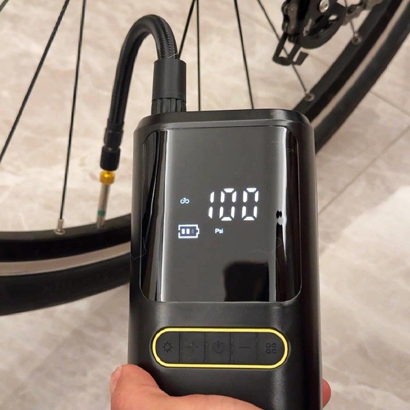 自行车打气筒迷你公路车骑行装备便携电动汽车轮胎充电车载充气泵