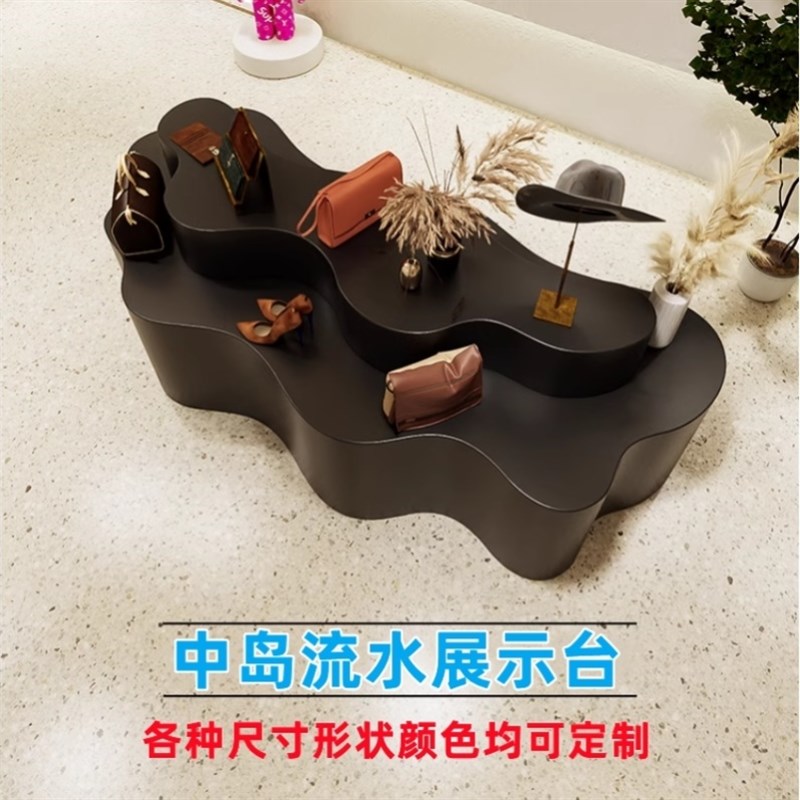 陈列架现代极简定制服装店女装店M型烤漆桌子流水台高低台中岛柜