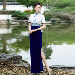 2026新款改良版新中式走秀旗袍演出服高端复古国风青花瓷舞蹈