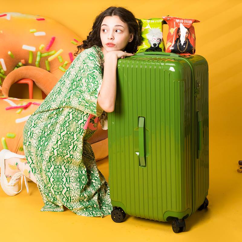 加厚运动款出国托运拉杆箱26寸万向轮超大旅行箱32寸密码行李箱子