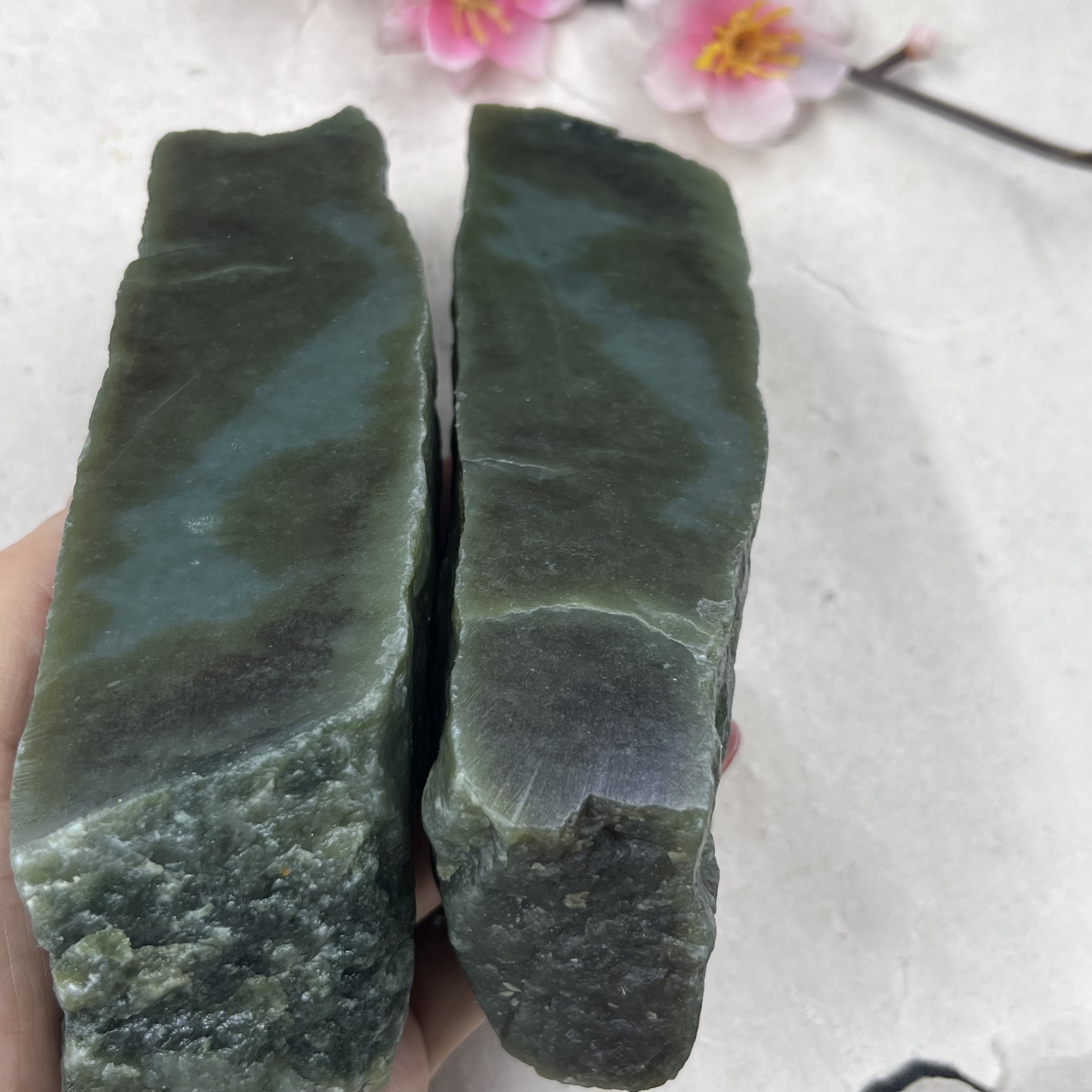 2件价新疆和田玉糖青玉且末镇纸镇尺 边角料玉石料印章珠子包邮ta