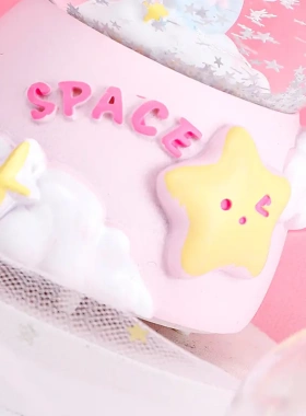 卡通太空叮当水晶球梦幻彩灯玻璃水球少儿娃娃机礼物礼品兑换