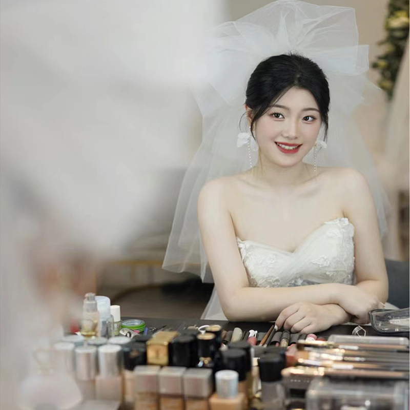 2023新款头纱抓泡云朵蓬蓬头纱韩式结婚新娘摄影造型街拍婚纱跟妆
