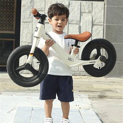 儿童平衡车无脚踏2-3岁到6岁小孩滑步车宝宝滑行车可坐自行单车