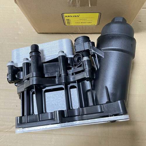 适用宝马3系4系5系6系机油散热器机油冷却器总成11428507697