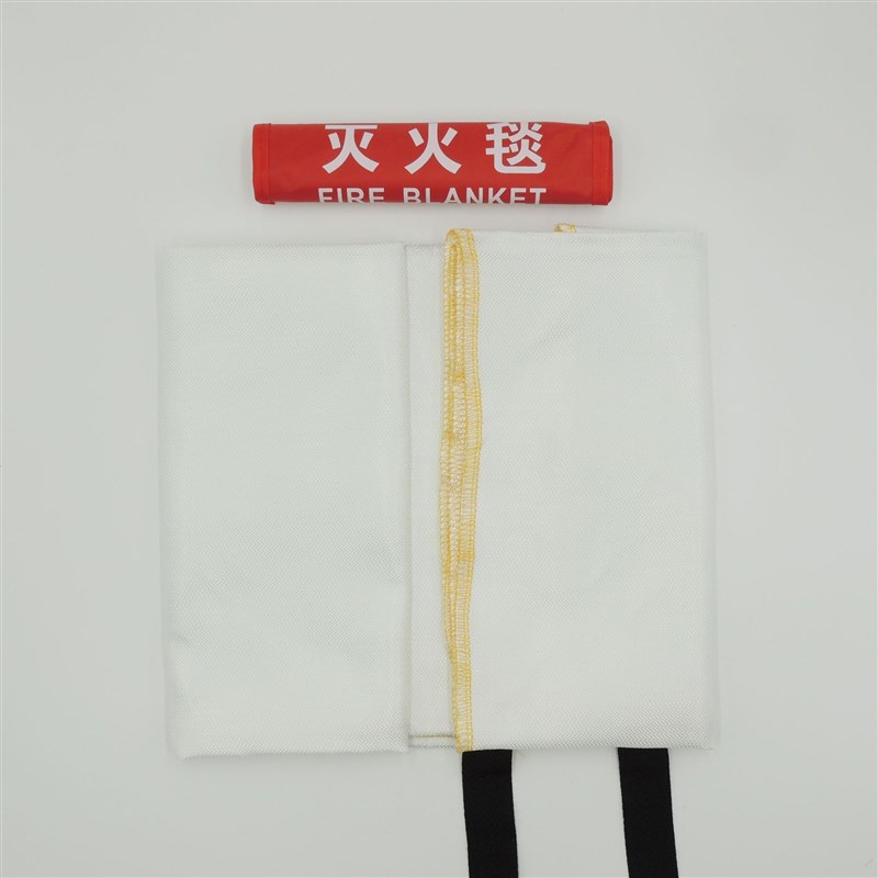 硅胶灭火毯 阻燃电焊毯 0.9mm玻璃纤维布 2mm玻璃纤维防火毯现货