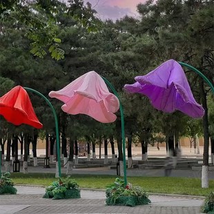 网红机械感应花开合花 公园景区视觉艺术互动装置 电动感应喇叭花