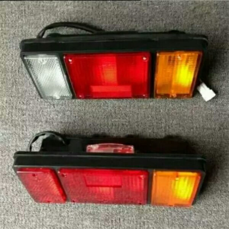 徐工泰安柳工长江铁象吊车8吨吊车后尾灯原厂配件