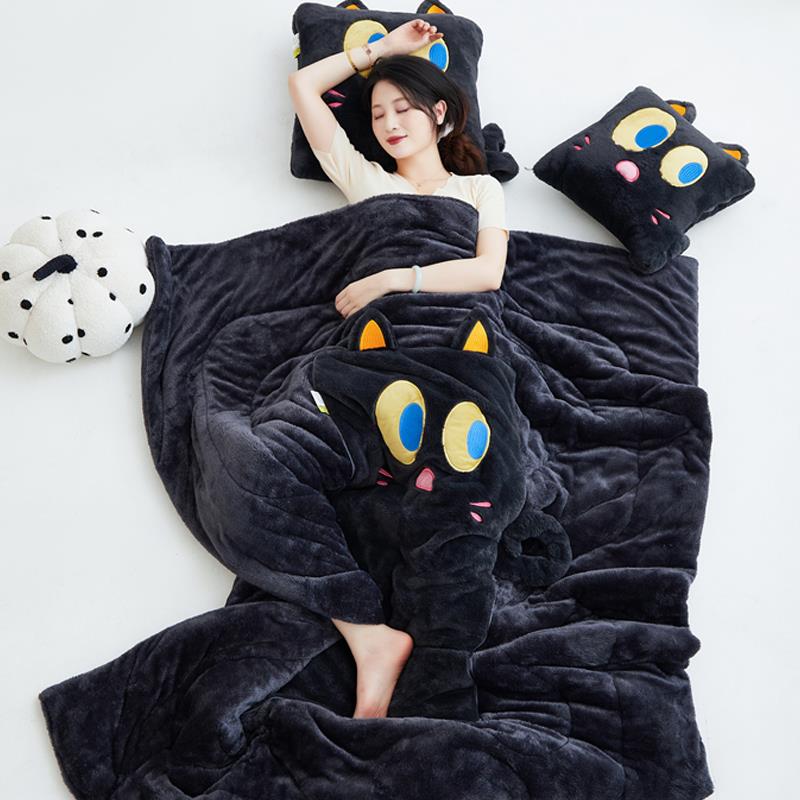 冬季卡通彷兔毛绒抱枕被子两用汽车载靠垫二合一沙发午睡加厚盖毯