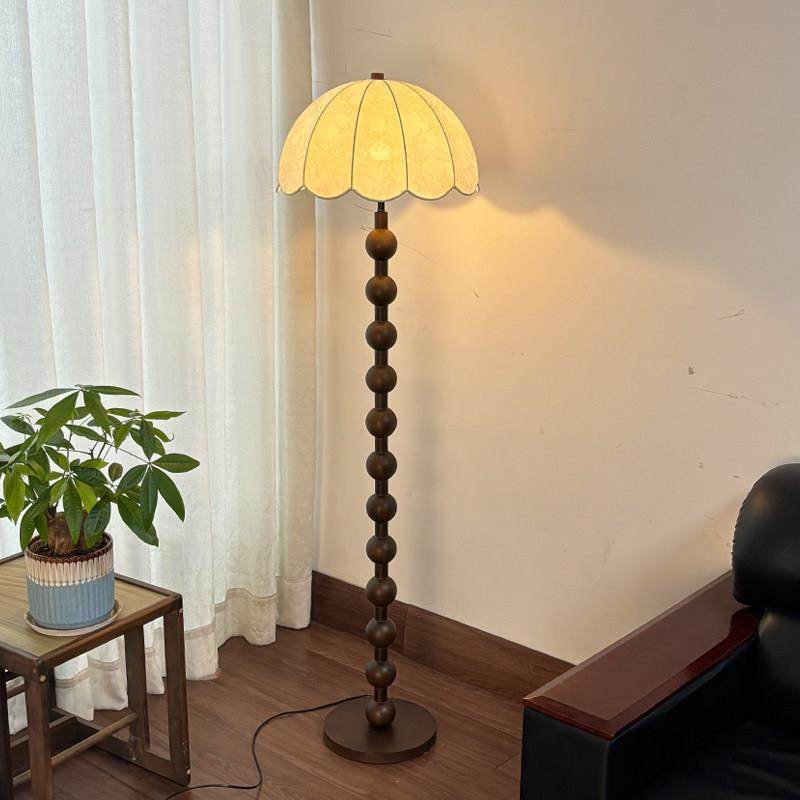 法式中古客厅立式落地灯复古侘寂风南洋布艺酒店沙发旁卧室装饰灯