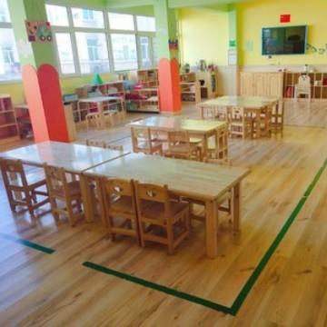 幼儿园桌椅木制实木儿童桌椅樟子松桌子原木幼儿园学习课桌椅