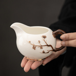 羊脂玉茶海家用陶瓷公道杯带手把唐月窑高档釉下彩手绘梅花分茶器