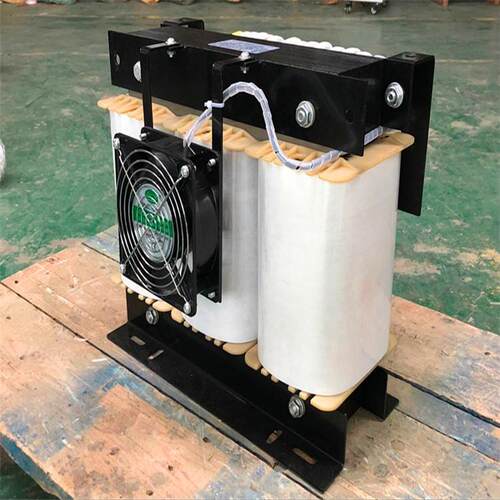 应纯铜线SG20833三相干式变压器供5K3VA，380/22.2000