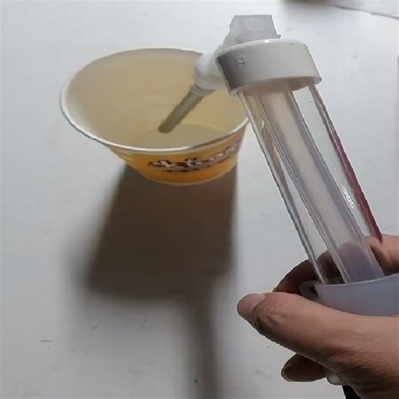 多头液体灌装机手持移动分装机高温汤豆浆中药液牛奶蜡烛油肥料液