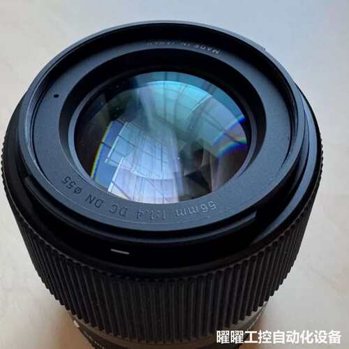 佳能EF-M Sigma 56mm 1:1.4 DC DN