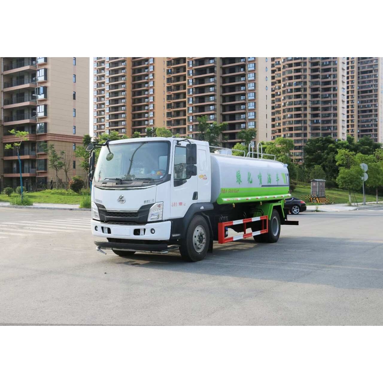 国六柳汽15吨大型绿化洒水车直销 玉柴200马力发动机订金发车