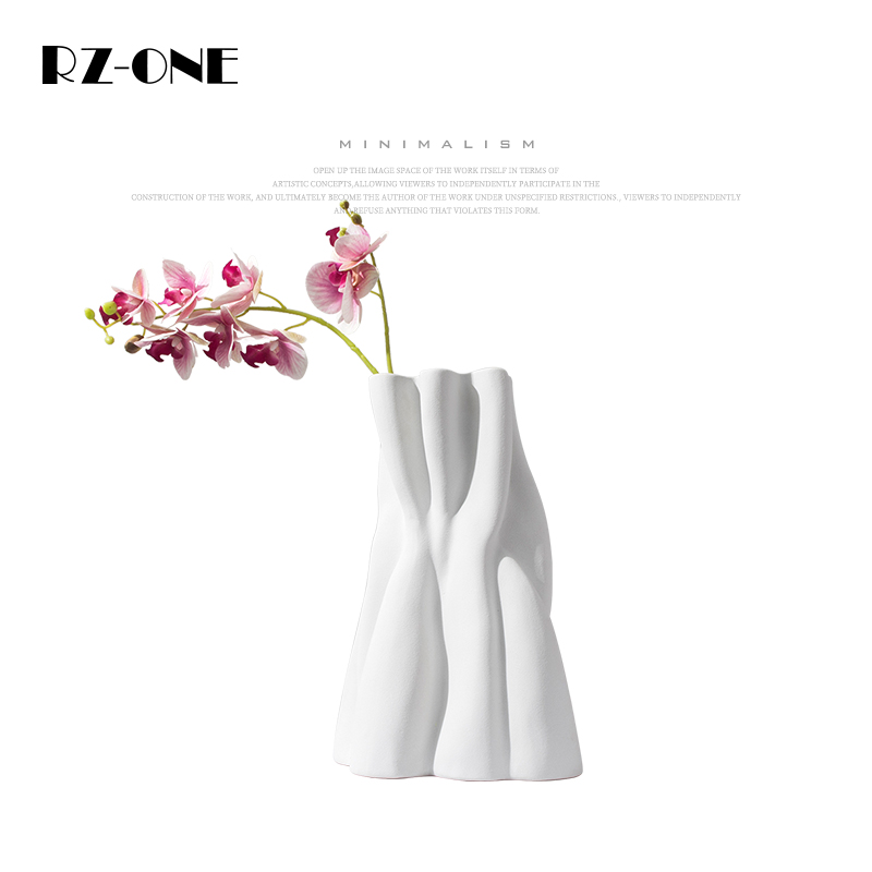 rzone 现代极简素白哑光白陶瓷花瓶样板房花器软装家居装饰品摆件