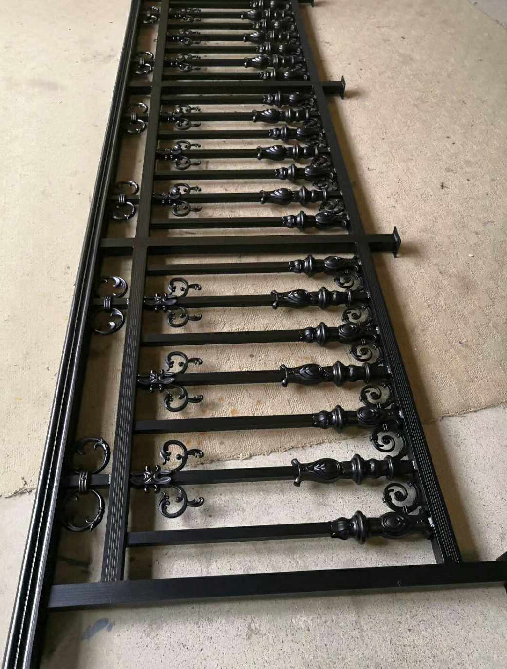 四川成都铝合金栏杆护栏围栏庭院大门花园栅栏阳台防护栏防盗围栏