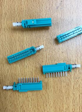 国产自锁开关 2X9 18脚 琴键开关 带自锁 绿色