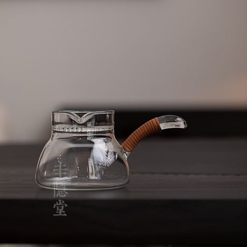 圭隐堂加厚耐热玻璃公道杯茶漏一体侧把公杯绿茶泡茶杯分茶器茶海