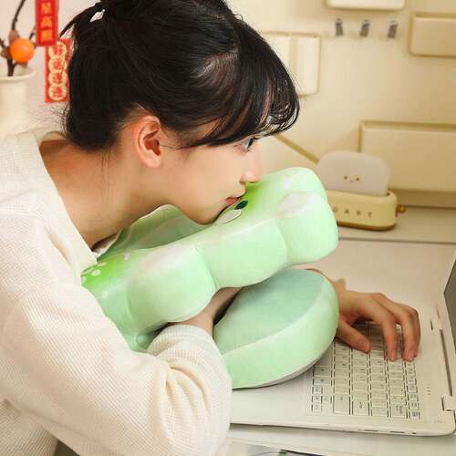 新品午睡抱枕女生节日礼物毛绒玩具公仔玩偶娃娃可爱卡通颈枕