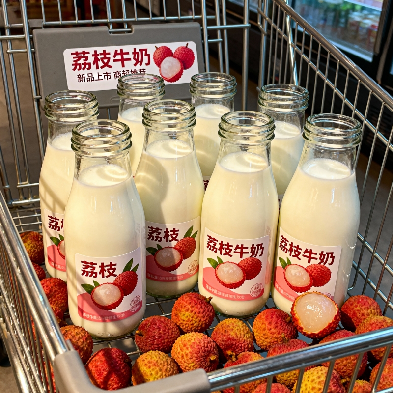 【0脂肪】220ML热销荔枝牛奶风味饮料丝滑细腻水果早餐饮品礼盒装