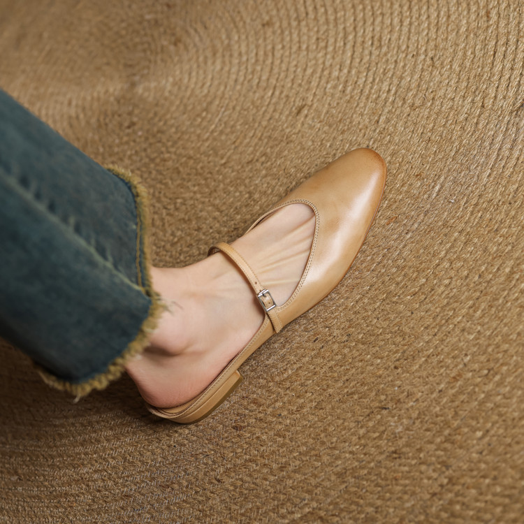 真皮包头半拖鞋女外穿夏季2025新款法式浅口懒人穆勒鞋低跟凉拖鞋