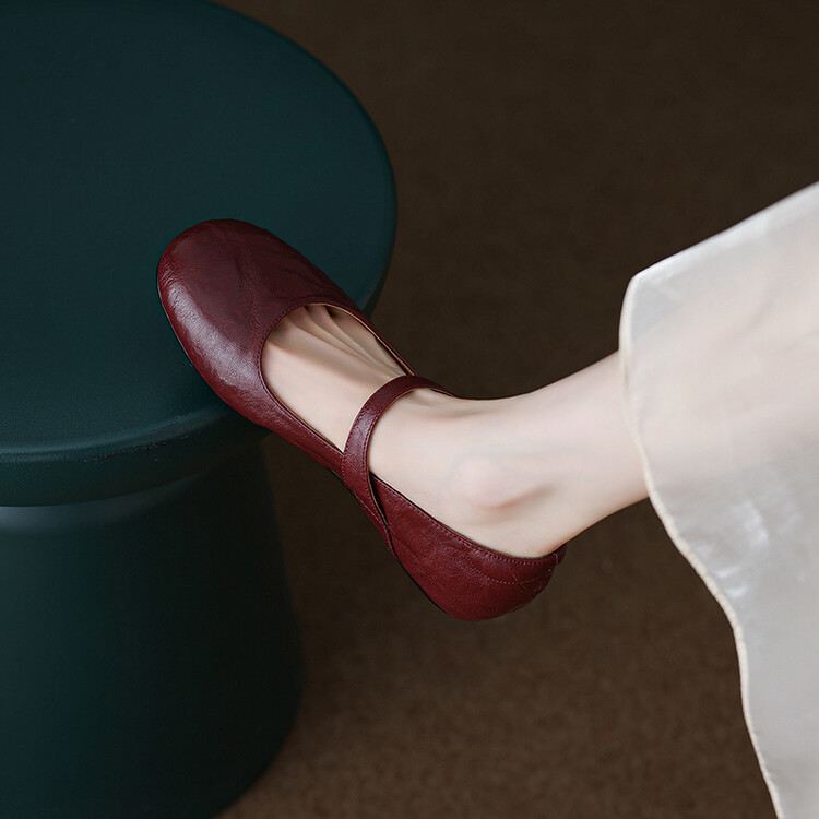 2024夏季新款小羊皮平底内增高单鞋女浅口低跟玛丽珍鞋大码4142夏